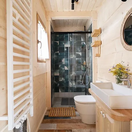 Willatritri 2 Butikowy